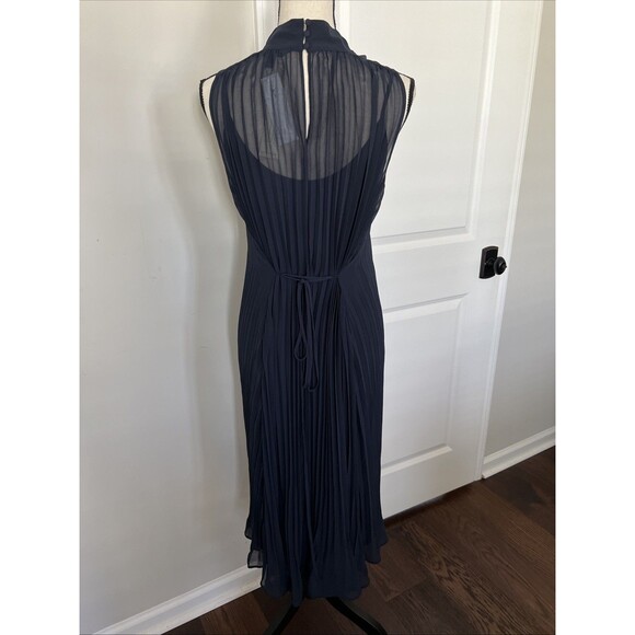 NWT Banana Republic Pleated Sleeveless Midi Dress Navy Mock Neck Small Petite - Picture 5 of 9